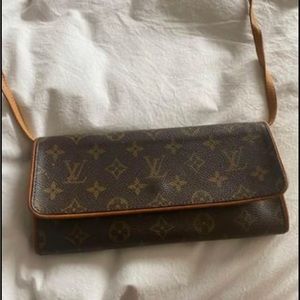 Louis Vuitton Crossbody